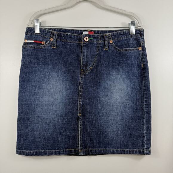 Y2K Tommy Jeans Vintage Denim Mini Skirt Size 13 Medium Wash Embroidered Pockets - Picture 1 of 10